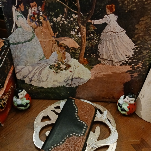 👜👛Rare Vintage Montana Silversmith Wallet,Embossed✨️Genuine Leather.👖 - Picture 7 of 16